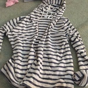 Old navy medium striped light sweatshirt